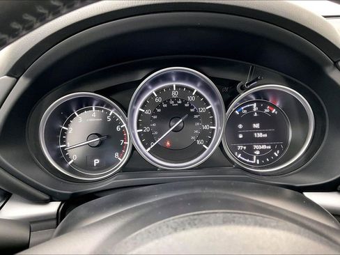 Used 2021 MAZDA CX-5 Touring image 27