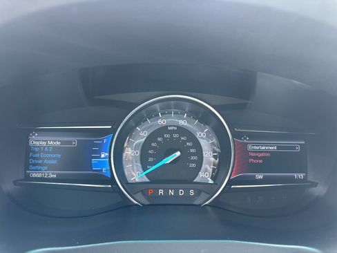 Used 2017 Ford Explorer XLT w/ Equipment Group 202A FWD image 50