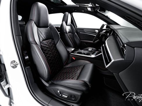 Used 2022 Audi RS 6 w/ Executive Package image 45