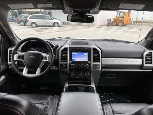 Used 2019 Ford F350 Lariat w/ Lariat Ultimate Package image 21