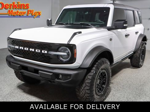 Used 2022 Ford Bronco Wildtrak image 1