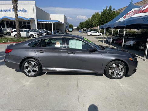 Used 2018 Honda Accord EX-L image 26