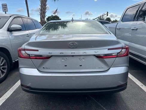 Used 2025 Toyota Camry LE FWD image 5