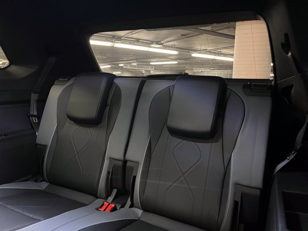 New 2027 Volkswagen Atlas SEL R-Line AWD/4WD image 19