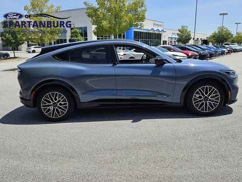 Used 2024 Ford Mustang Mach-E Premium AWD/4WD image 8