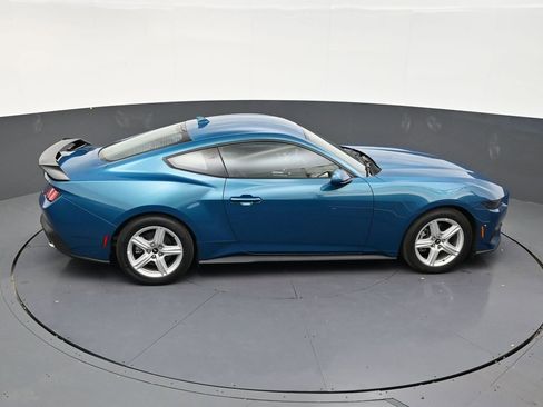 Used 2026 Ford Mustang Coupe RWD image 18
