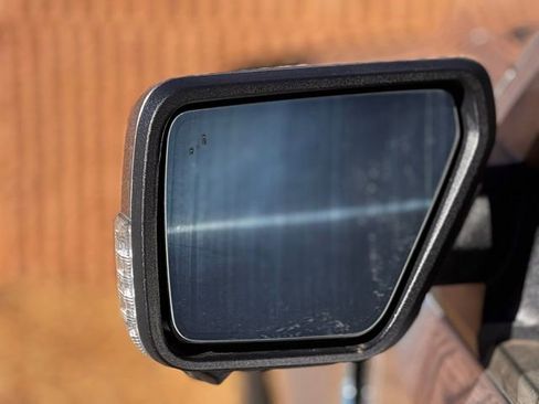 Used 2021 Ford F150 Lariat w/ Equipment Group 501A Mid image 29