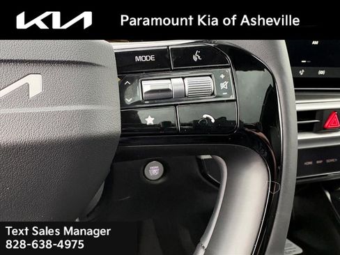 New 2026 Kia Sorento S image 12