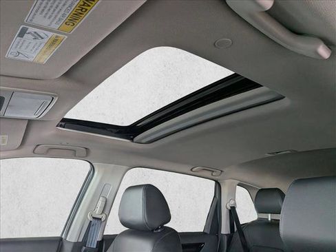 Used 2023 Honda CR-V EX-L image 17
