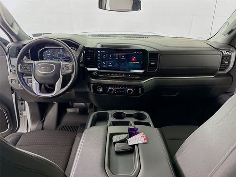 Used 2024 GMC Sierra 1500 Elevation AWD/4WD image 27