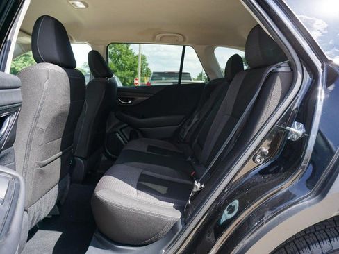 Used 2023 Subaru Outback Premium AWD/4WD image 23