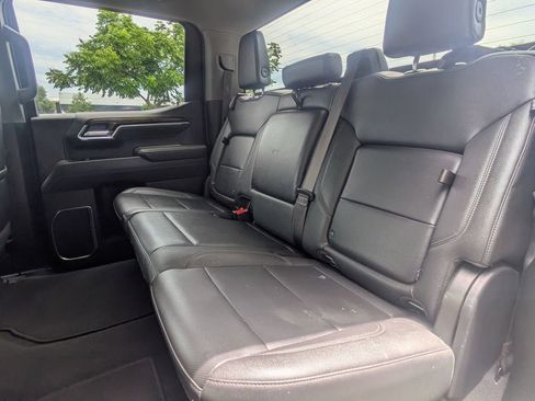 Used 2025 GMC Sierra 1500 SLT RWD image 13