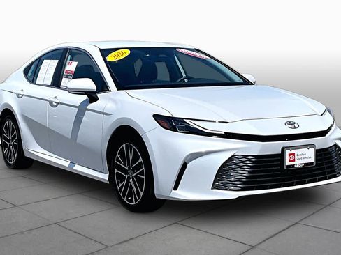 Certified 2026 Toyota Camry XLE AWD/4WD image 2