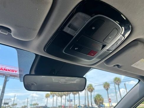 Used 2025 Hyundai Sonata SEL FWD image 12