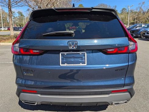 Certified 2026 Honda CR-V Sport image 9