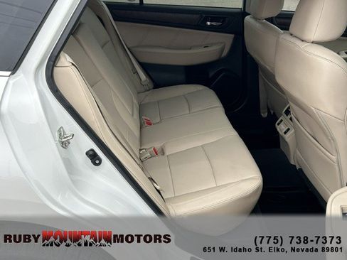 Used 2018 Subaru Outback 3.6R Limited AWD/4WD image 23