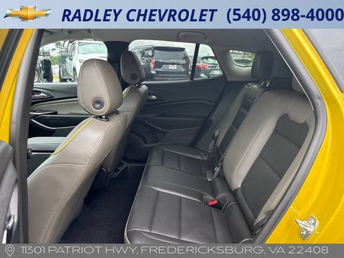 Used 2025 Chevrolet Trax ACTIV w/ Driver Confidence Package FWD image 12