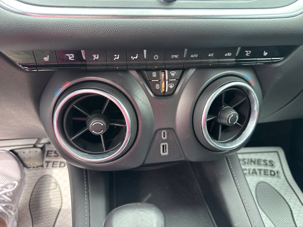 Used 2020 Chevrolet Blazer LT FWD image 23