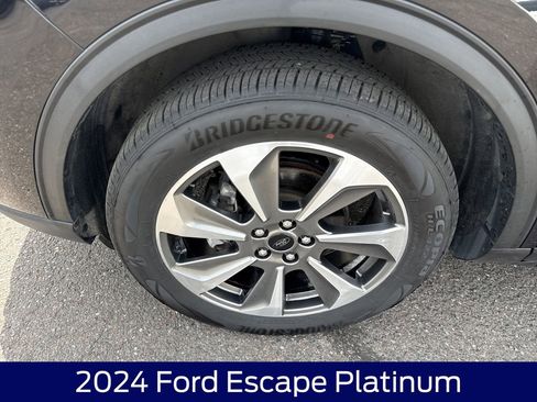 Used 2024 Ford Escape Platinum AWD/4WD image 11