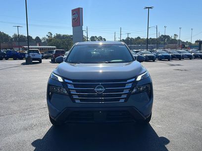 New 2026 Nissan Rogue SV