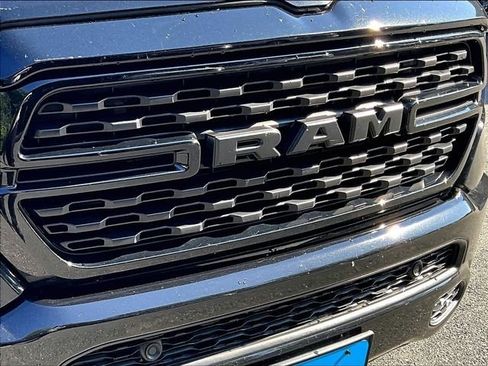 Used 2022 RAM 1500 Big Horn AWD/4WD image 30