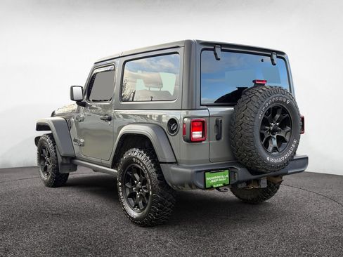 Used 2022 Jeep Wrangler Willys image 3