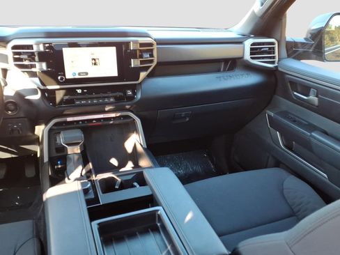 Used 2025 Toyota Tundra SR5 w/ SR5 Convenience Package AWD/4WD image 16
