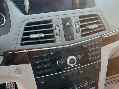 Used 2011 Mercedes-Benz E 550 Coupe image 12