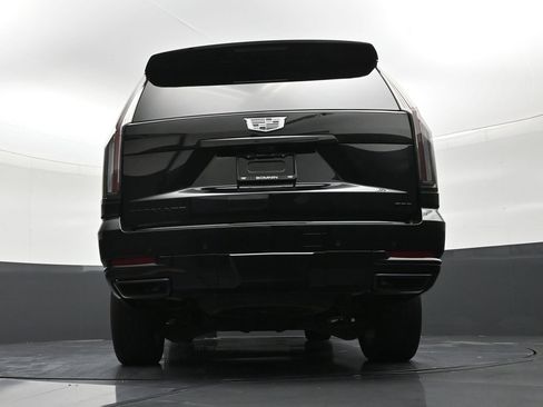 Used 2025 Cadillac Escalade ESV Sport w/ LPO, ONYX Package RWD image 22