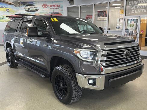 Used 2018 Toyota Tundra Limited w/ Limited Premium Package AWD/4WD image 2