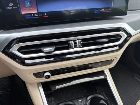 Used 2023 BMW 330i Sedan w/ Premium Package RWD image 30