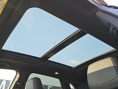Used 2023 Cadillac XT5 Premium Luxury AWD/4WD image 20