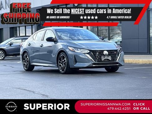 Used 2025 Nissan Sentra SR w/ SR Premium Package image 1