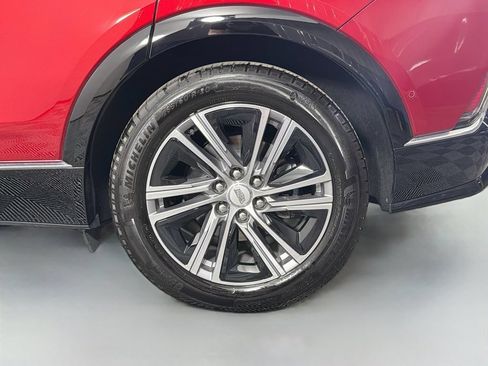 Used 2024 Cadillac Lyriq Luxury AWD/4WD image 31