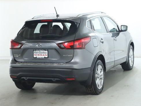 Used 2019 Nissan Rogue Sport SV image 45
