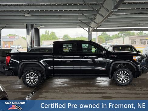 Used 2021 GMC Sierra 1500 AT4 w/ AT4 Premium Package AWD/4WD image 3