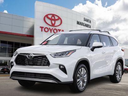 New 2026 Toyota Highlander Platinum