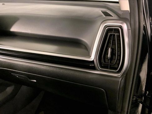 Certified 2024 Kia Sorento S image 16