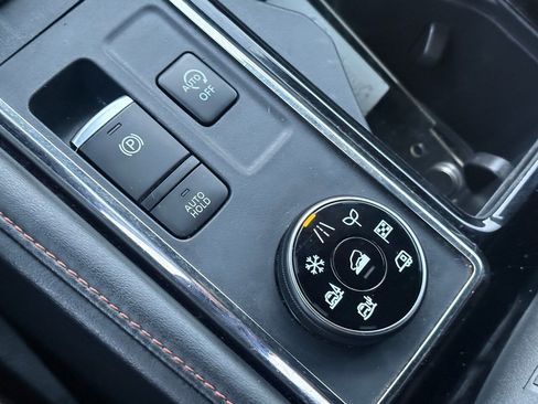 Certified 2023 Nissan Pathfinder Rock Creek image 23