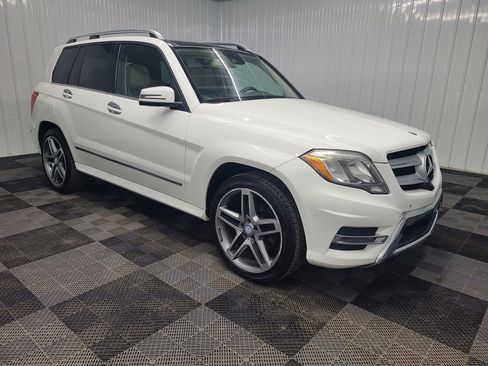 Used 2014 Mercedes-Benz GLK 350 4MATIC w/ Premium 1 Package image 4