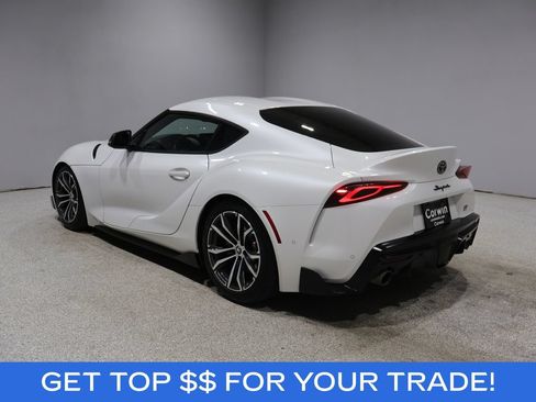 Used 2021 Toyota Supra w/ Safety & Technology Package RWD image 4