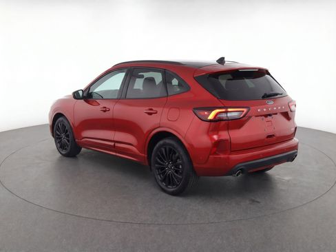 Used 2024 Ford Escape ST-Line Elite w/ Premium Technology Package AWD/4WD image 5