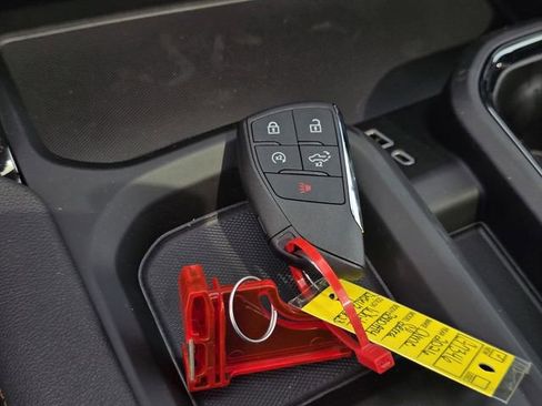 New 2026 GMC Sierra 2500 AT4 image 28