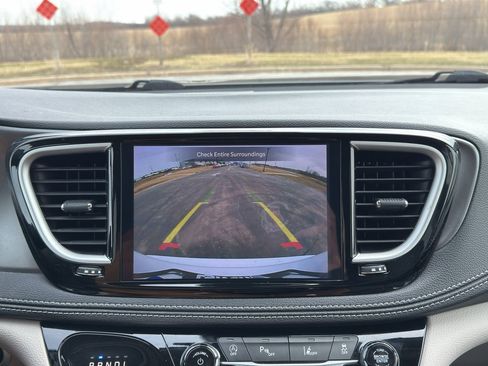 Used 2024 Chrysler Pacifica Touring-L w/ Road Tripper Package FWD image 24