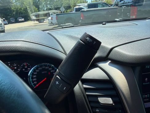 Used 2018 GMC Yukon Denali AWD/4WD image 42