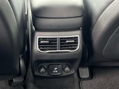 Certified 2023 Hyundai Santa Fe Limited AWD/4WD image 18