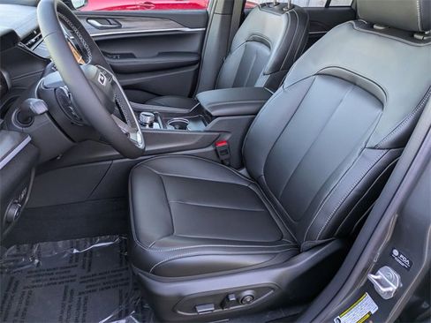 New 2026 Jeep Grand Cherokee Limited image 11