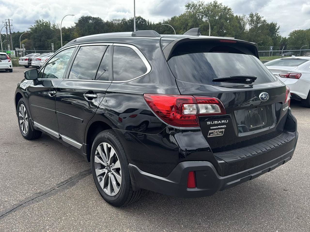 Used 2018 Subaru Outback 2.5i Touring AWD/4WD image 7