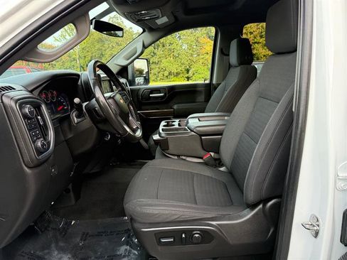 Used 2022 Chevrolet Silverado 2500 LT w/ Convenience Package image 24