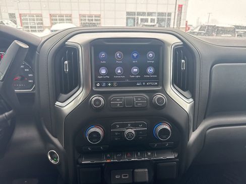 Used 2021 Chevrolet Silverado 1500 LT image 22